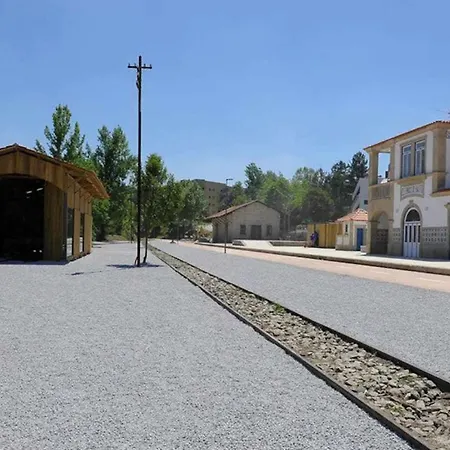 Prázdninový dům Casa Da Caneleira Camelias De Basto *