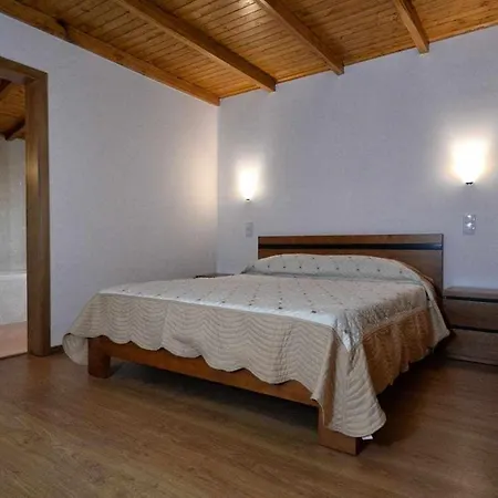 Casa Da Caneleira Camelias De Basto * Celorico De Basto