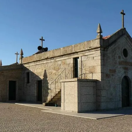 Prázdninový dům Casa Da Caneleira Camelias De Basto *